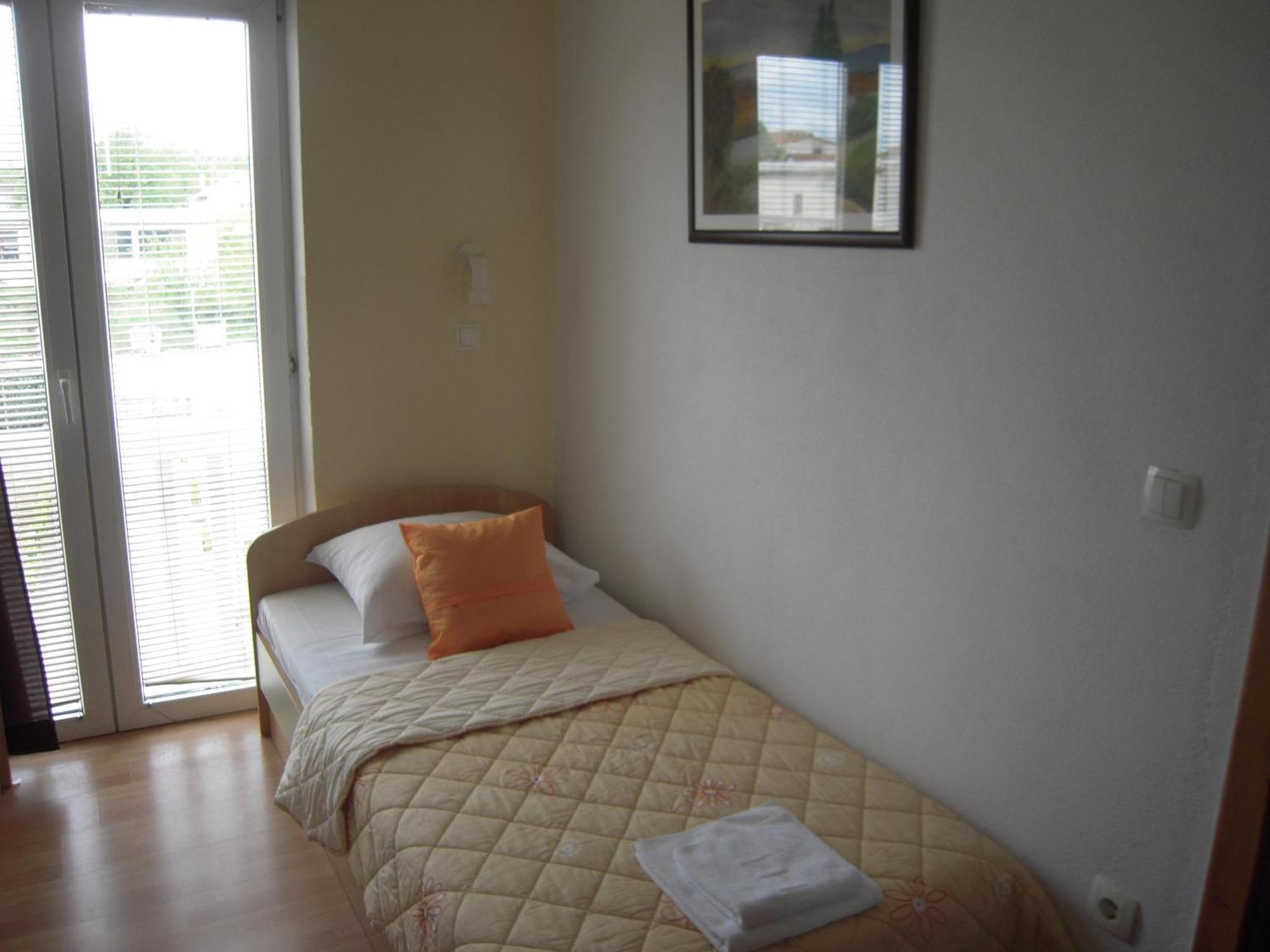 Guest House Regina Mundi Medugorje Ruang foto