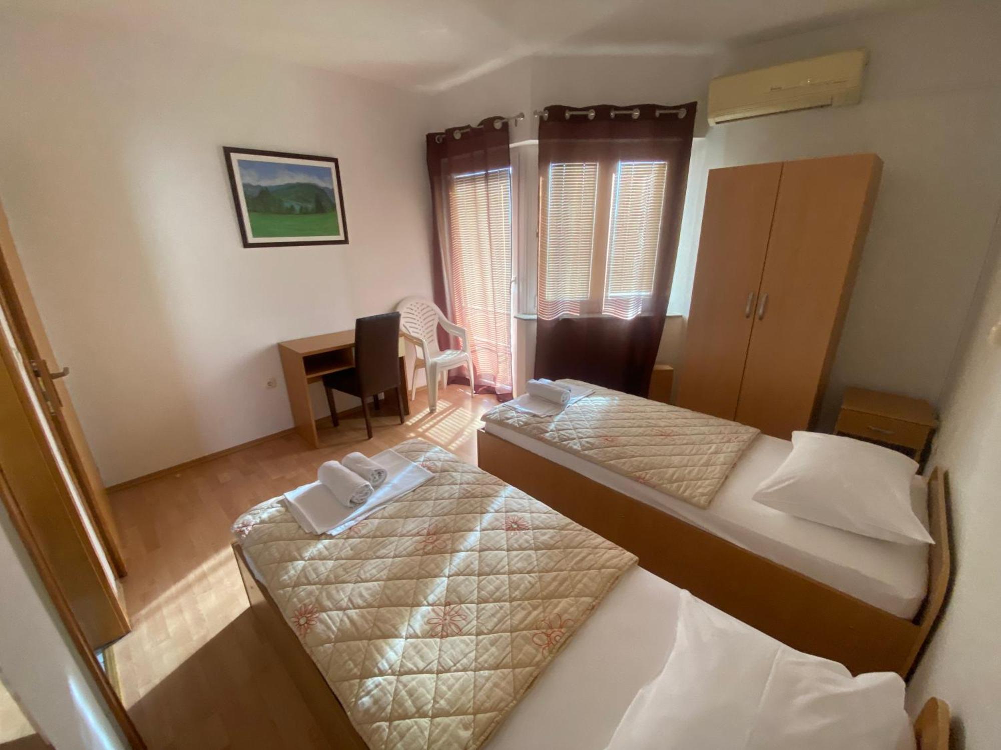 Guest House Regina Mundi Medugorje Bagian luar foto